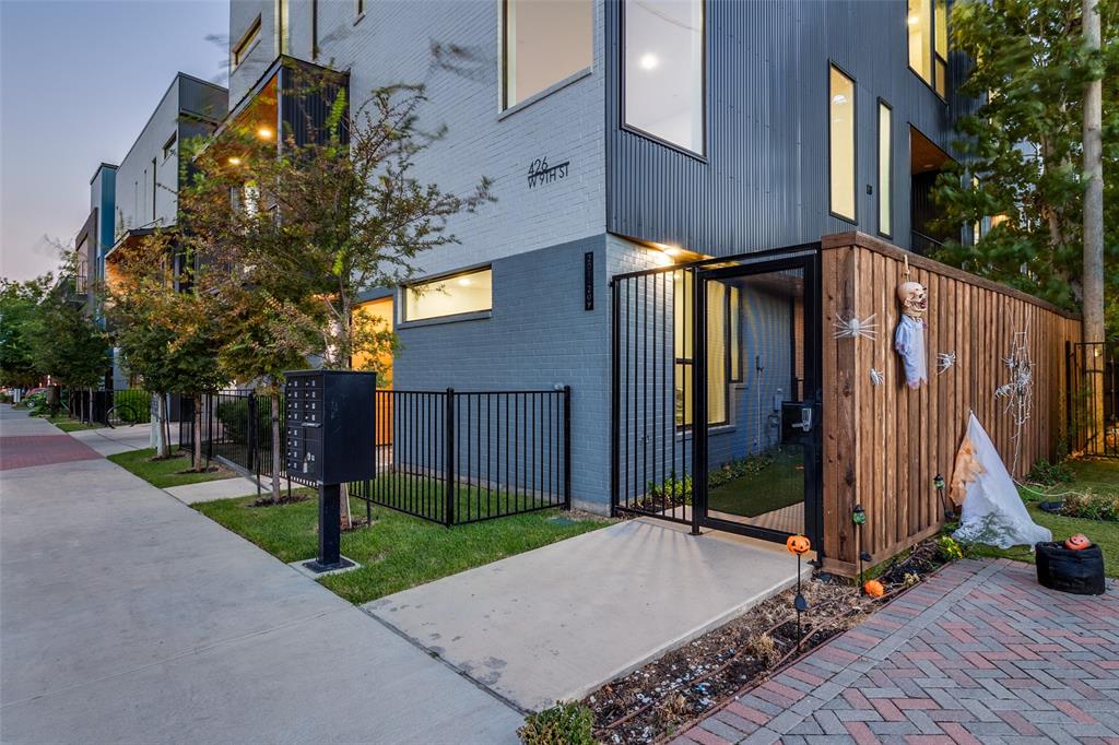 West 9th Residences - Residential
