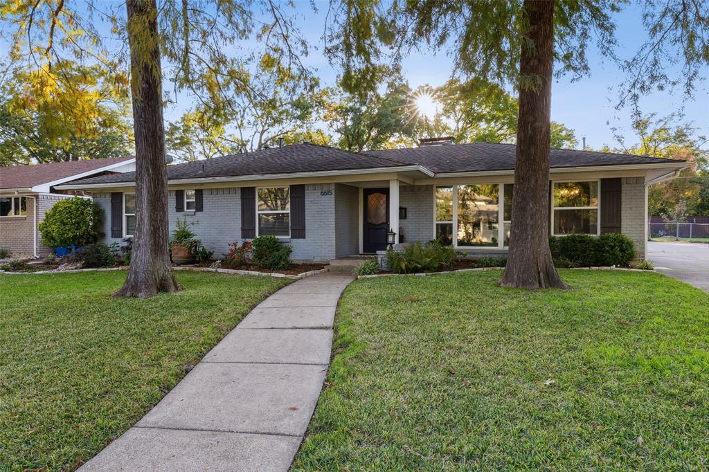 Elevated. Very Current. Transitional. Tailored. Fresh. TURNKEY LIVING! An entertainer's dream. Quarter Acre! Primo Location backing up to deep greenbelt and SoPac Trail. Very Private and Rare in the heart of the city! Spectacular backyard with expansive covered patio including string lights and television. Super large separate deck recently refreshed. Replaced 7-in wide plank white oak flooring trimmed in wide baseboards. Fireplace with recently rebuilt firebox and relined smoke chamber. Neutral interiors. Updated kitchen with Carrara marble backsplash. Updated hardware. Decorative and recessed lighting. Handsome light fixtures. Updated baths. Double-paned windows. Atrium doors. Oodles of large windows. Plenty of Storage. Replaced plumbing. Programmable Nest Thermostat. Ring doorbell. Oversized Garage with room for workshop...or the golf cart! Upgraded Rachio smart sprinkler system. Move in today and have a party tonight!