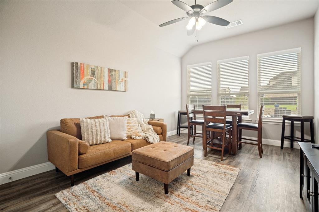 Falcon Rdg-Ph 01 - Residential