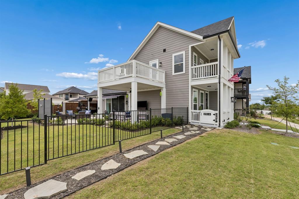 Lake Park - Residential