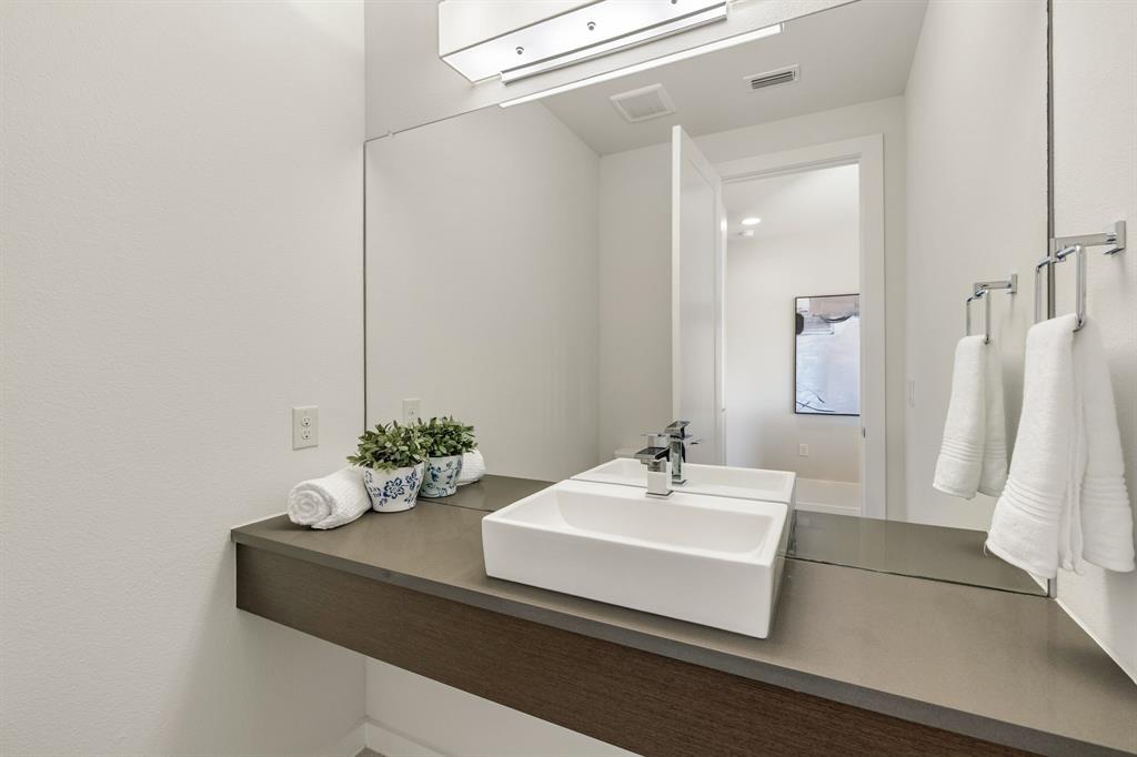 Mainvue At Phillips Creek Ranc - Residential