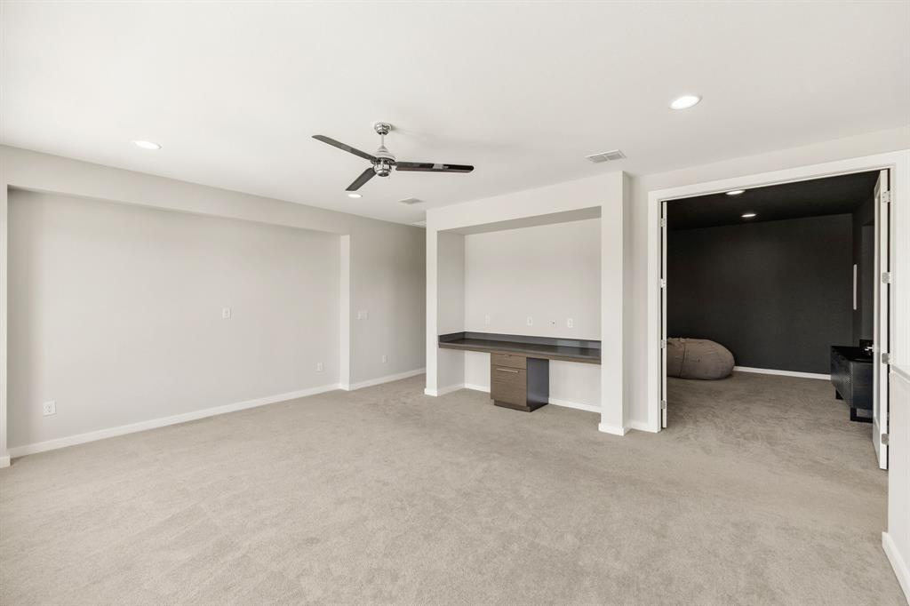 Mainvue At Phillips Creek Ranc - Residential
