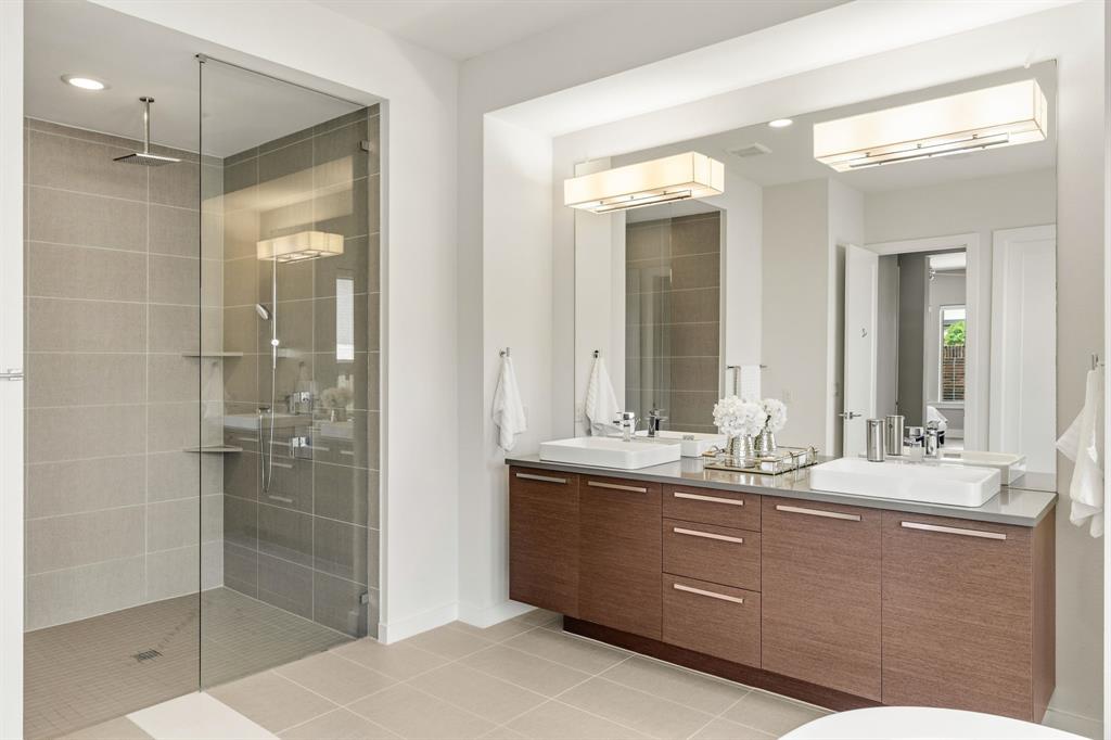Mainvue At Phillips Creek Ranc - Residential