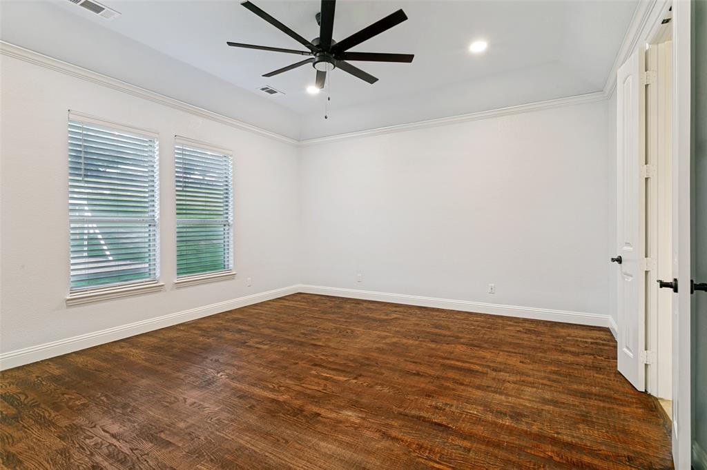 Mustang Pointe - Residential