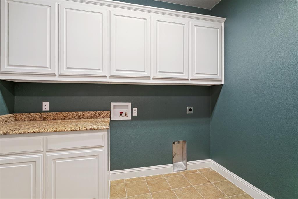 Mustang Pointe - Residential