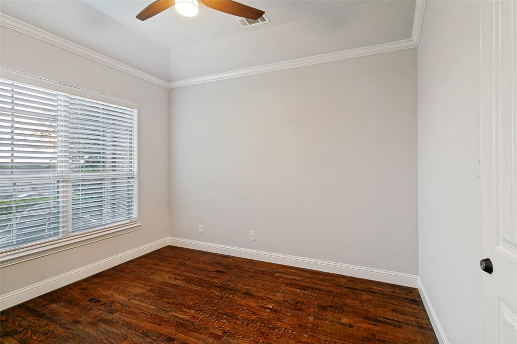 Mustang Pointe - Residential