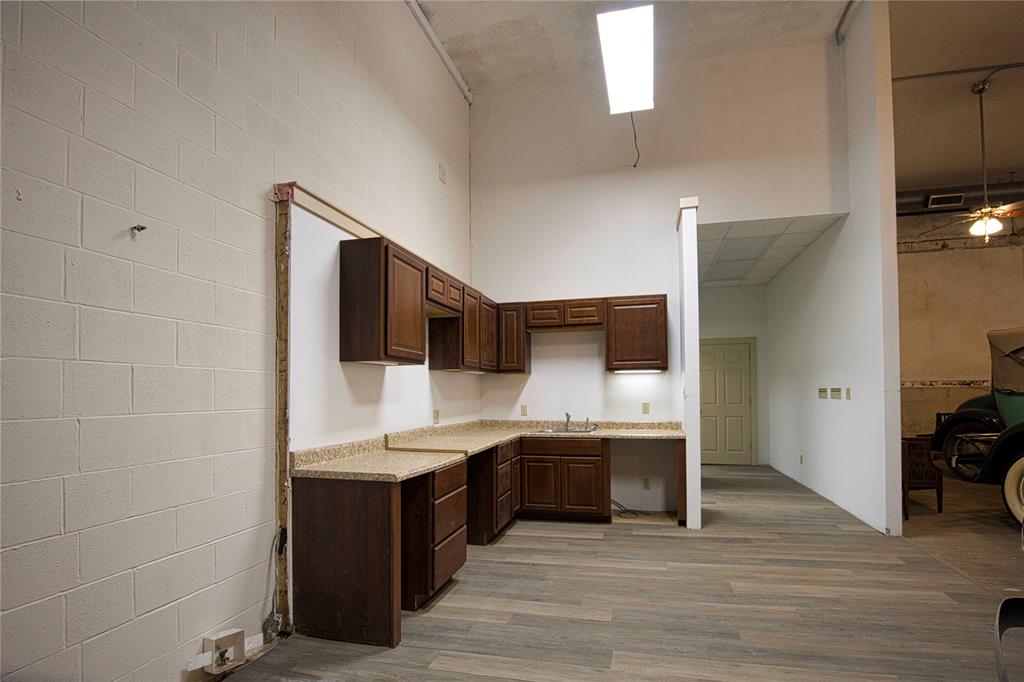 Otp Denison - Commercial Sale