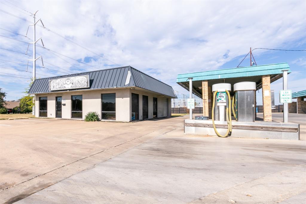 Forum Village Add - Commercial Sale