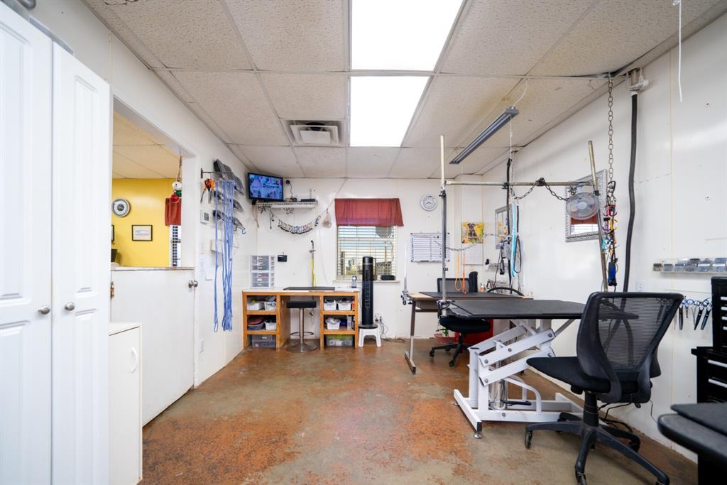 Wallace Add - Commercial Sale