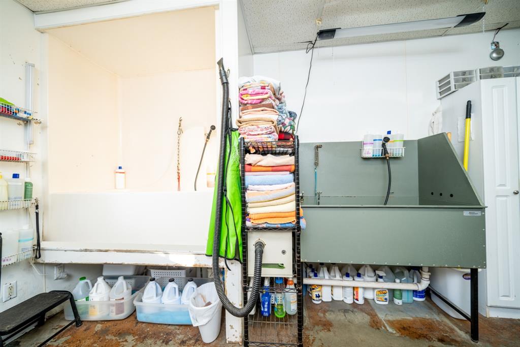 Wallace Add - Commercial Sale