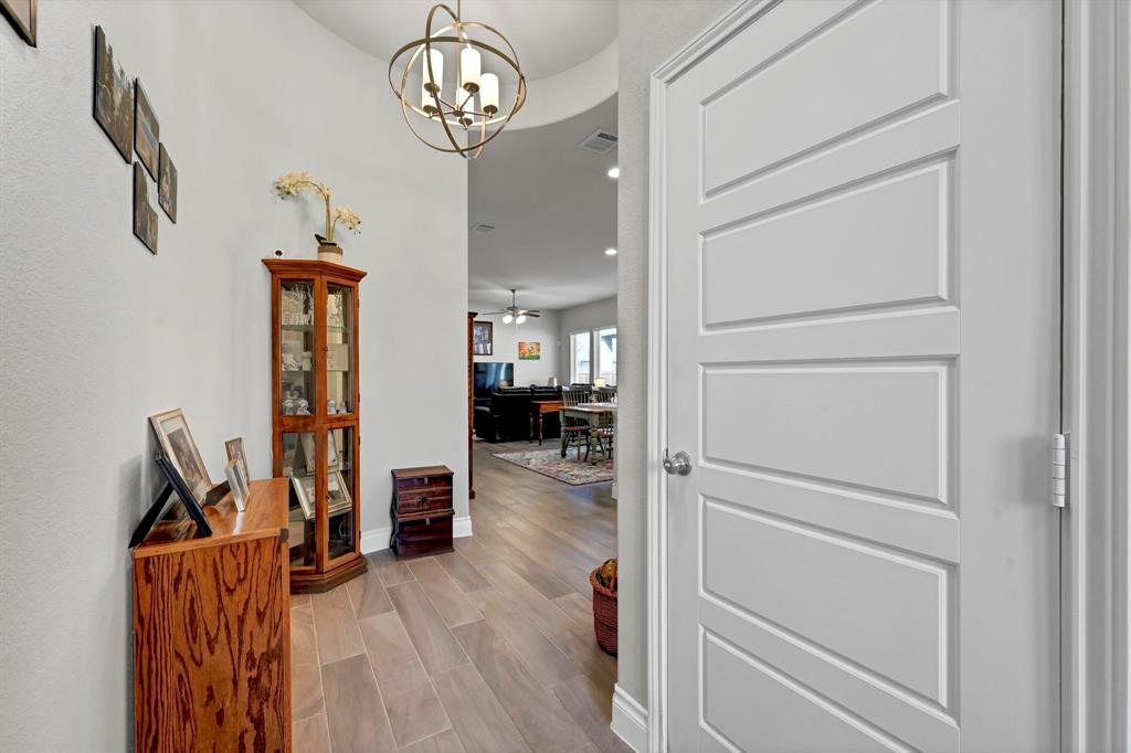 Devonshire Village 4c - Residential