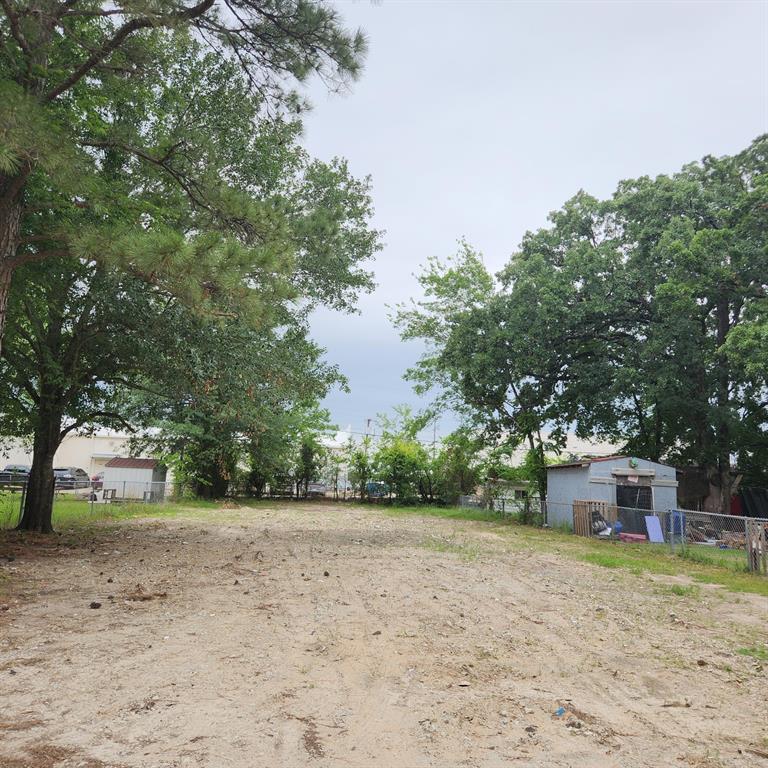 Utilities are installed and ready to go, streets are paved and this location is perfect your new site-built home or mobile home. The lot is conveniently located within walking distance of shopping and restaurants, Cedar Creek Lake is a block away where you can enjoy beautiful views, boating or fishing. This lot can be purchase separately but there are 3 other lots available also. One next door and 2 across the street.