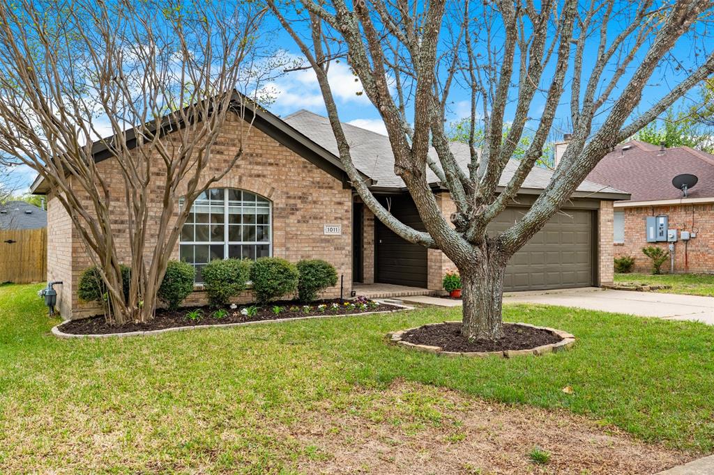 Step into this beautifully updated home where modern style meets effortless everyday living. Flooded with natural light, the spacious interior features a sleek, stainless steel kitchen that opens perfectly into inviting living and entertaining areas. Recent landscaping upgrades elevate the curb appeal, creating a welcoming outdoor oasis to enjoy in any season.

This home places you right in the center of a booming area with incredible long-term potential! You are just an 8-minute drive from vibrant historic downtown McKinney and the future McKinney National Airport. Ready for world-class dining and shopping? The highly anticipated Cannon Beach development (Stacy & 121), The Hub, and The Village at Allen are all just 10 minutes away. Need quick weekend fun? The newly renovated McKinney Community Center's pool and playground are a short 3-minute drive. To top it all off, there is no HOA, offering you the ultimate flexibility and freedom homeowners crave!