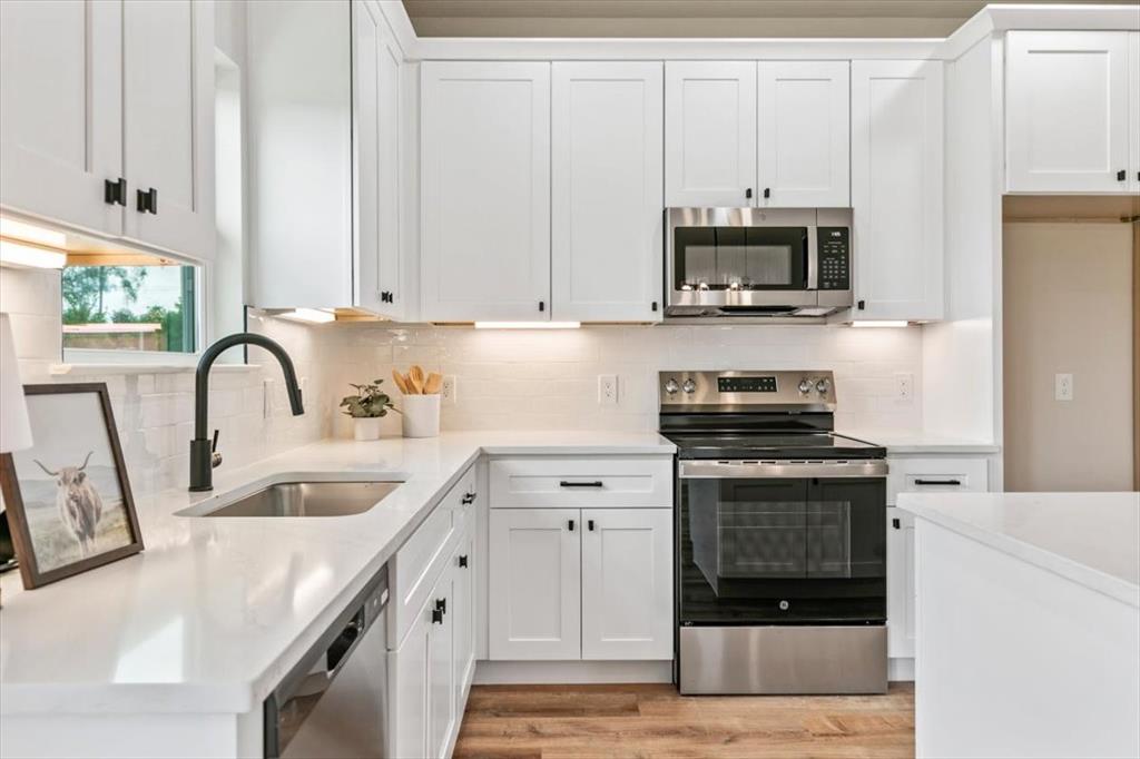 Canyon Creek III - Residential