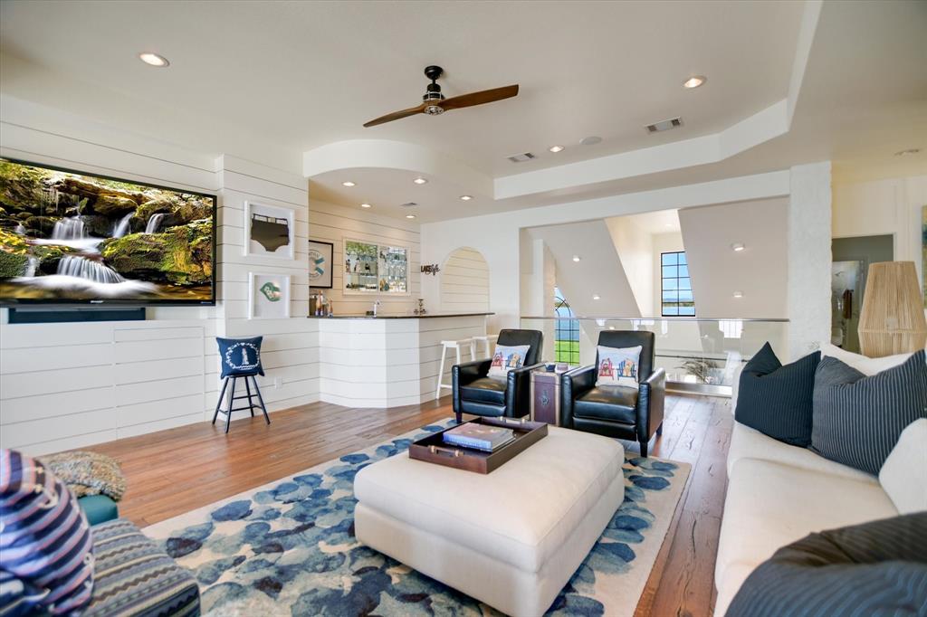 Horseshoe Bay Proper - Residential