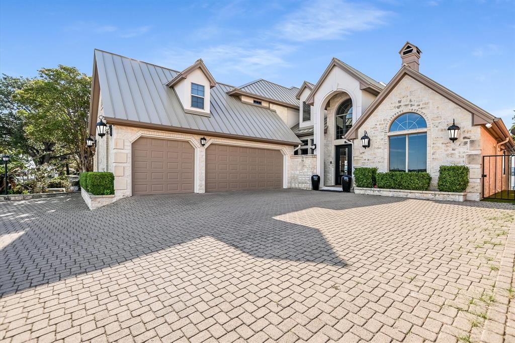 Horseshoe Bay Proper - Residential