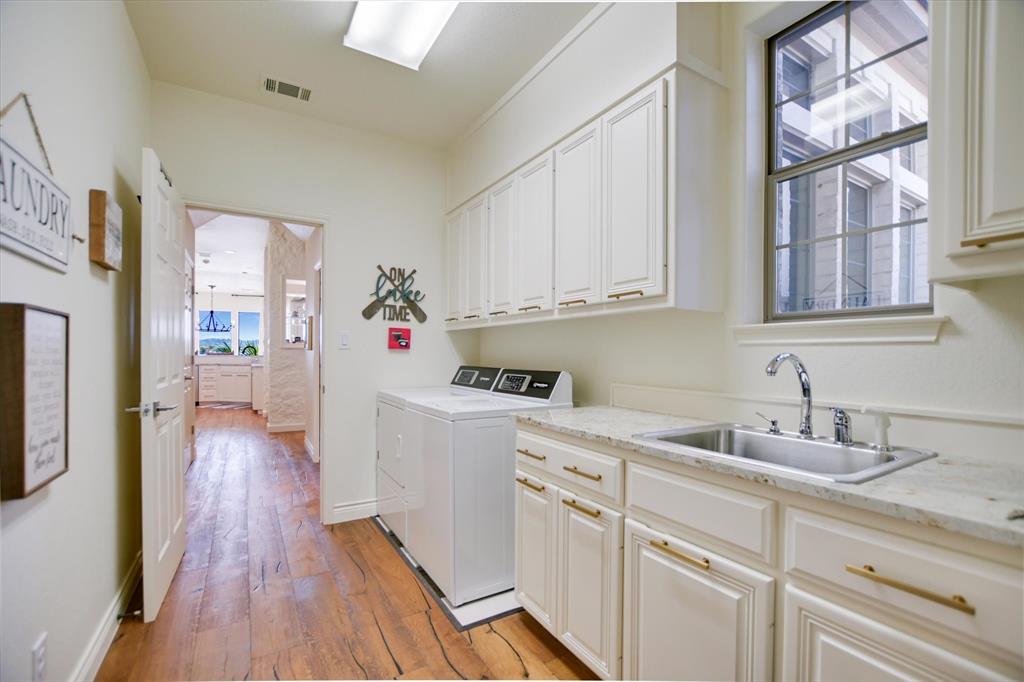 Horseshoe Bay Proper - Residential