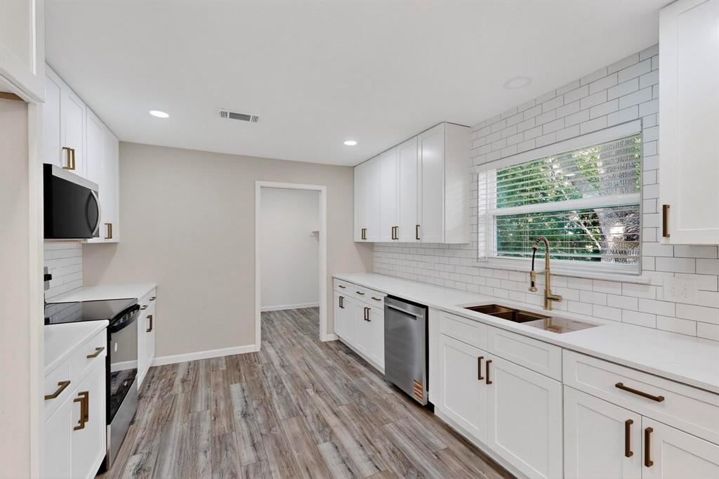 Lochwood Rev - Residential
