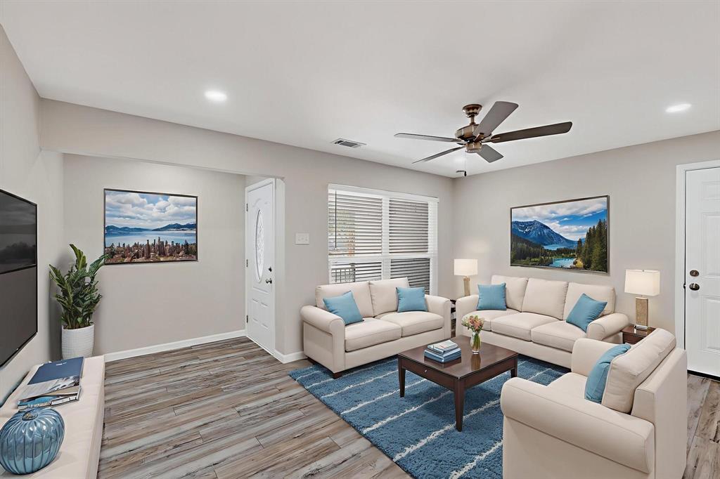Lochwood Rev - Residential