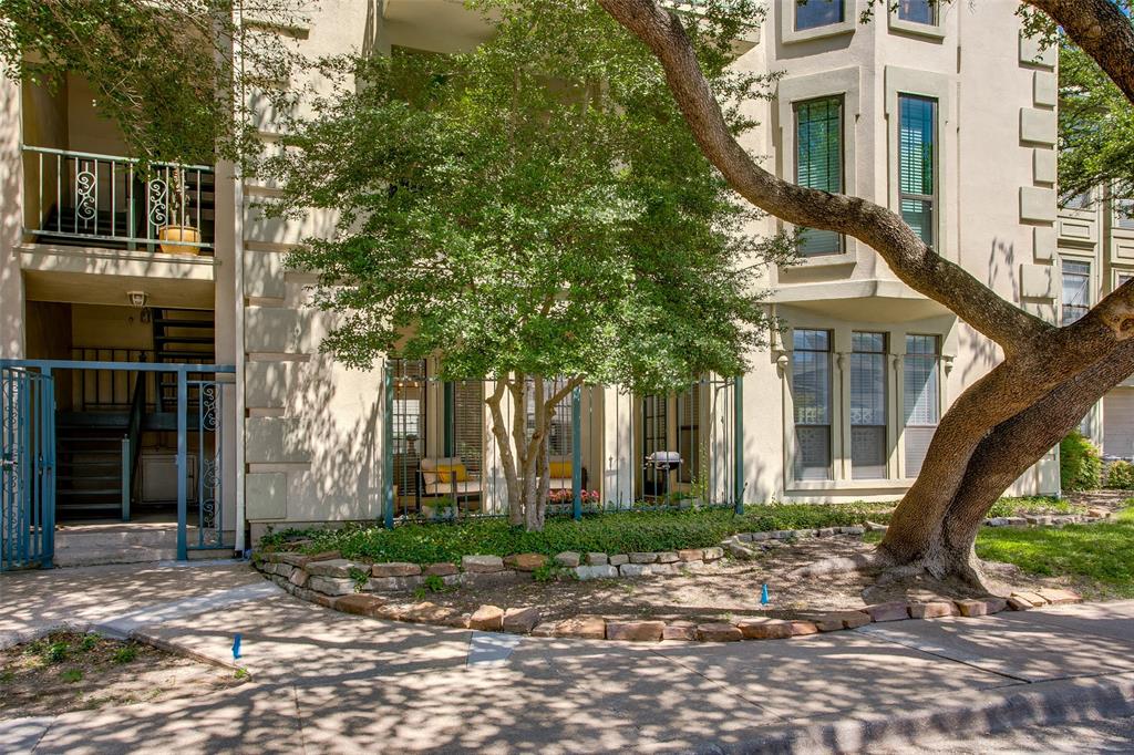 Bryan Place Condo - Residential