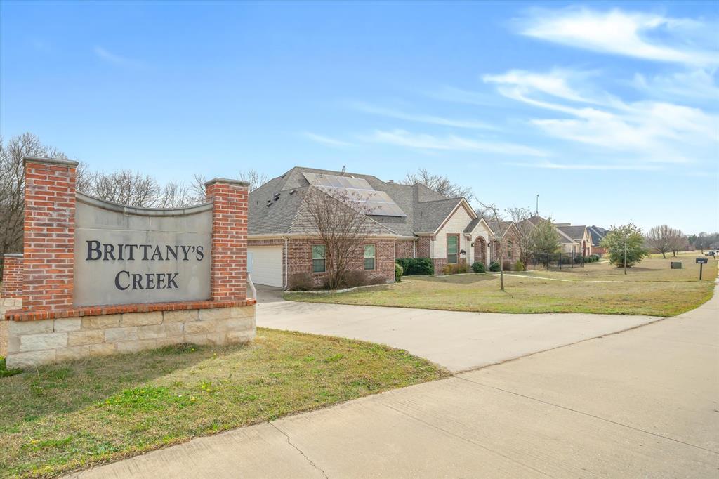 Brittanys Creek - Residential