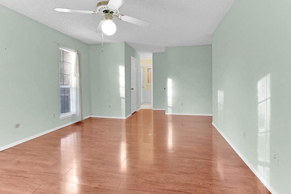 A101015 - A1015 A Walling - Residential