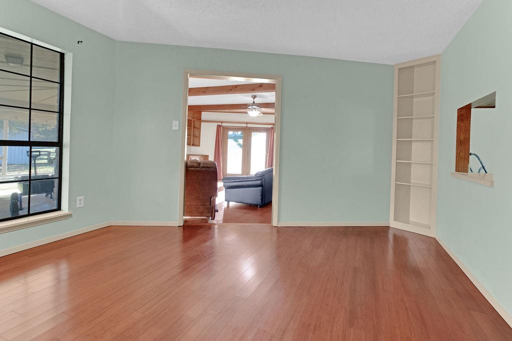 A101015 - A1015 A Walling - Residential