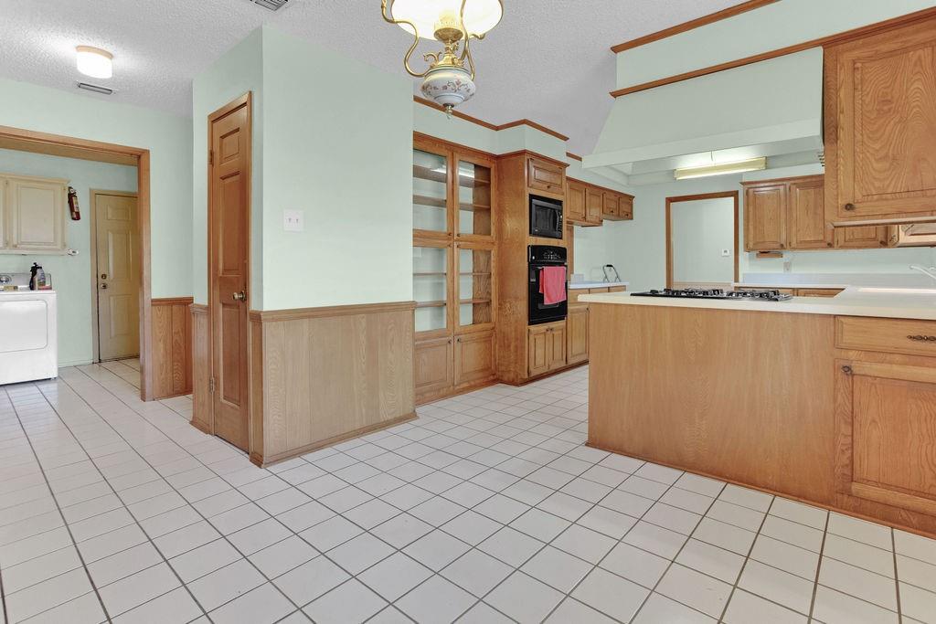 A101015 - A1015 A Walling - Residential