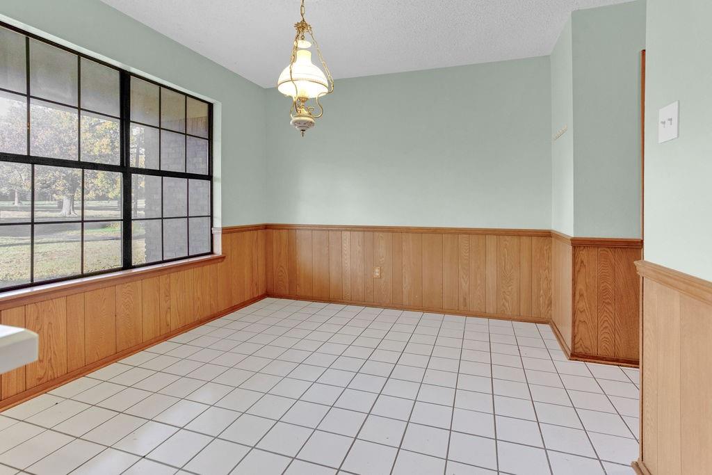 A101015 - A1015 A Walling - Residential