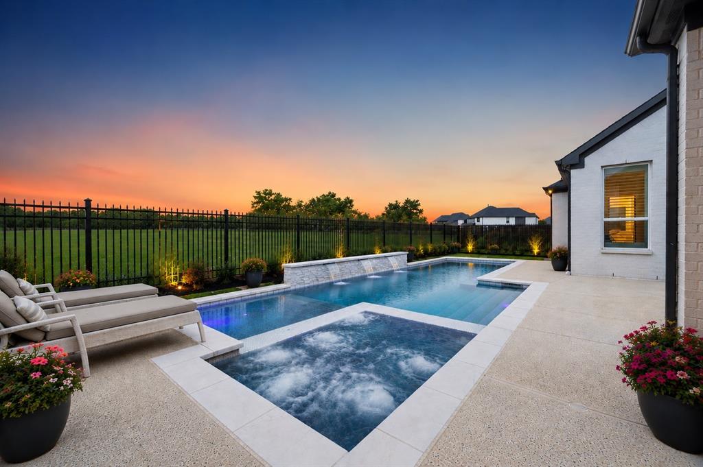 Canyon Falls Village - Residential