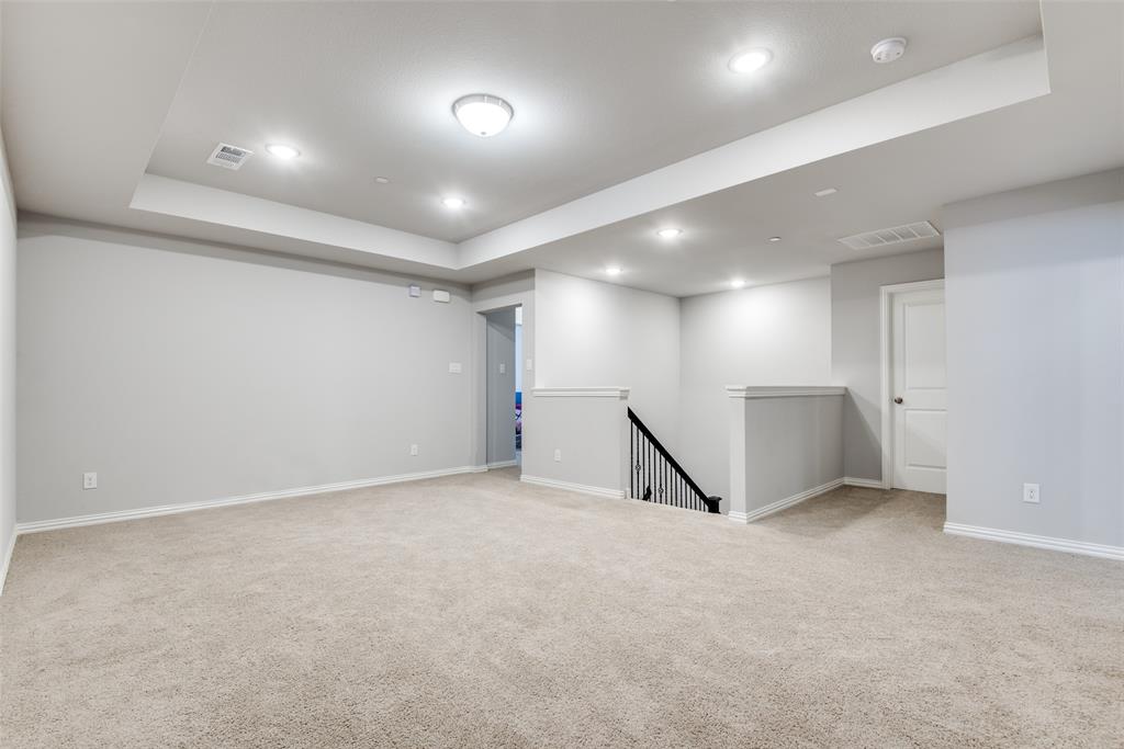 CASTLE HILLS PHASE 10 - Residential Lease