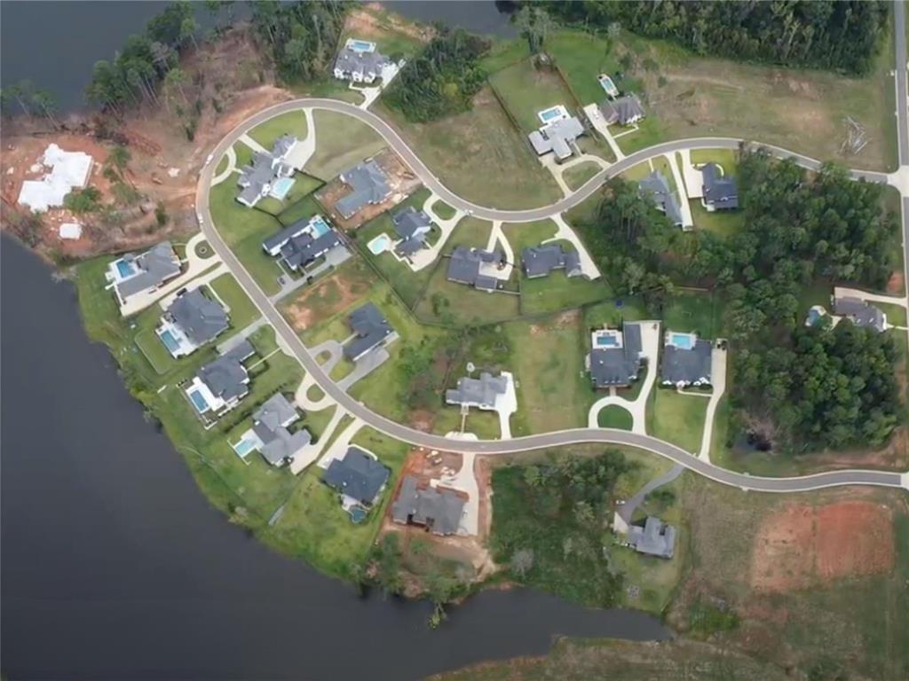 LONG LAKE ESTATES - Land