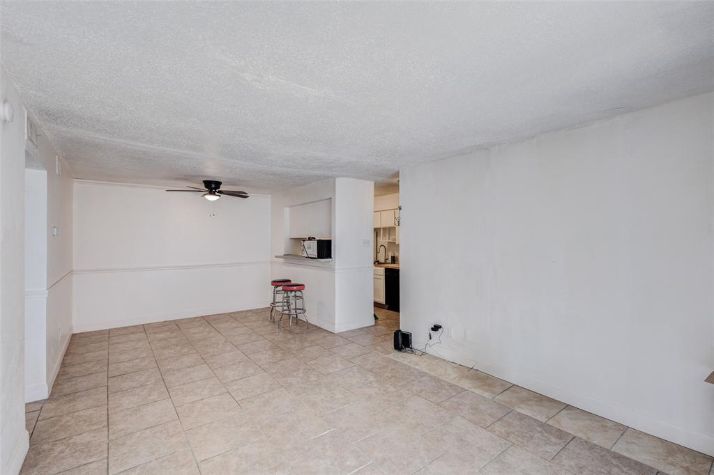 Windtree Condos - Residential