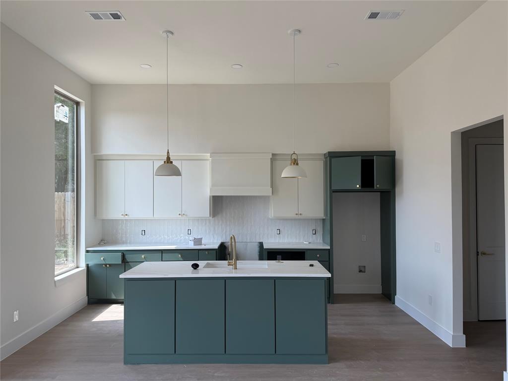 commanche cove - Residential