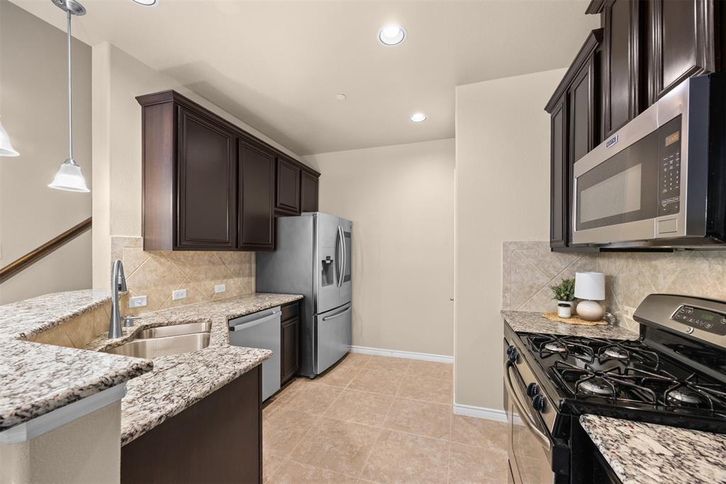 Hemmingway At Craig Ranch Ph 2 - Residential