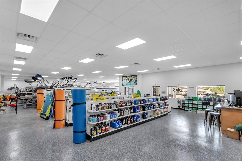 Pk Lake - Commercial Sale