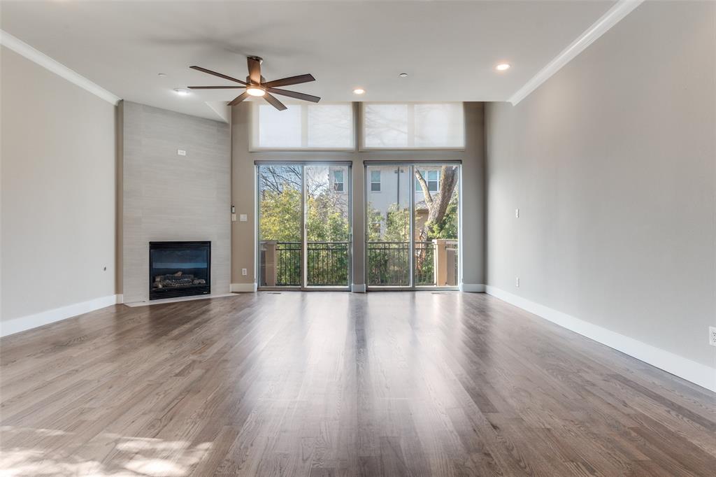 Richmond At Lakewood Condos - Residential