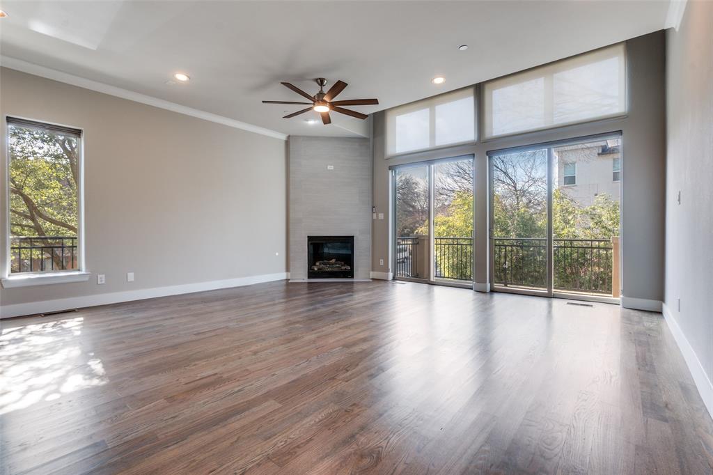 Richmond At Lakewood Condos - Residential