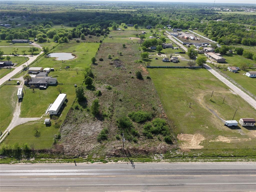 Positioned in a high-traffic, high-exposure location right in front of Hunt County Trade Center, this 3.8-acre commercial parcel is a true hidden gem. Boasting over 200 feet of FM 751 frontage, the possibilities here are expansive and ideal for investors or entrepreneurs ready to bring their vision to life. Partially cleared and ready for development; septic system needed.
Buyer and buyer’s agent to independently verify all information
Land sought out right off FM 751!!! 3.8 Acres right outside of City limits