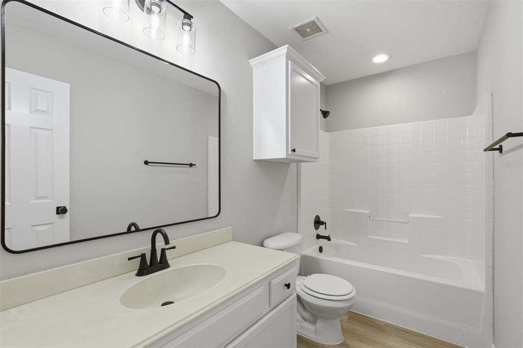 Sunset Pointe Ph Five - Residential
