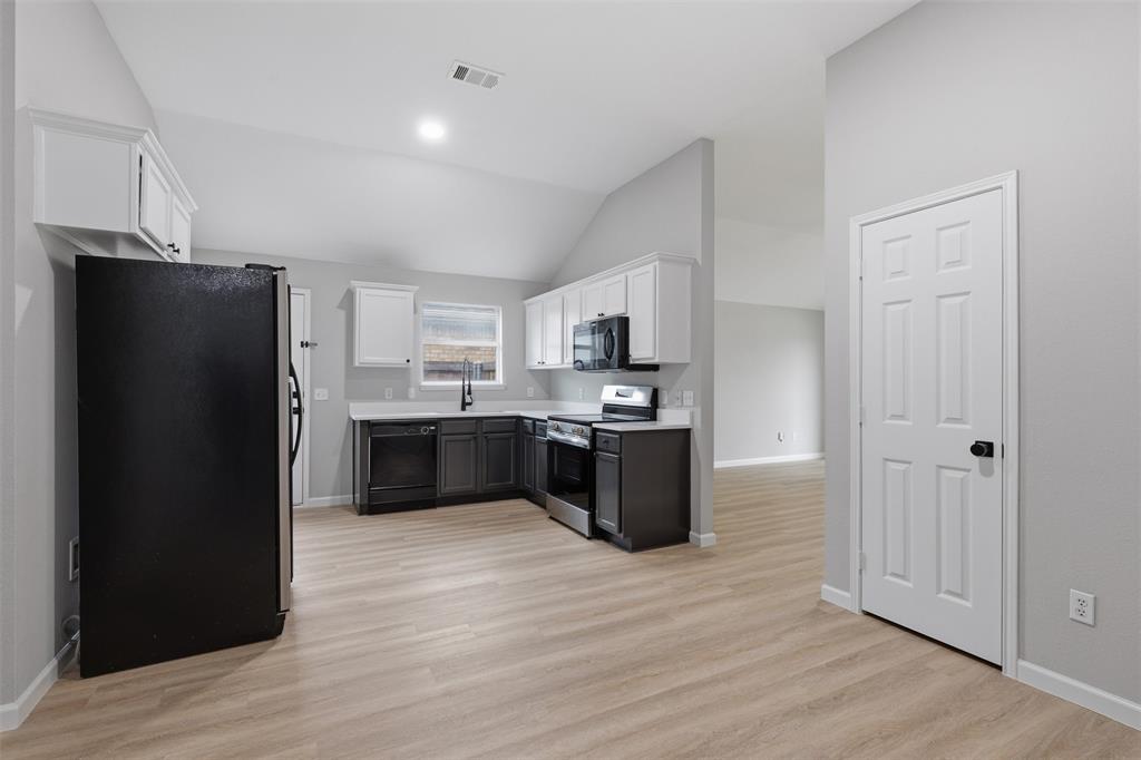 Sunset Pointe Ph Five - Residential