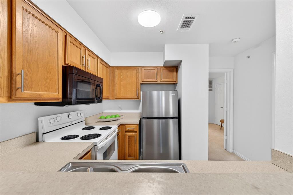 Richland Trace Condos - Residential