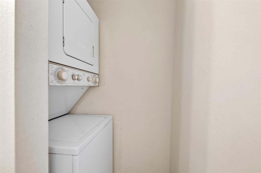 Richland Trace Condos - Residential