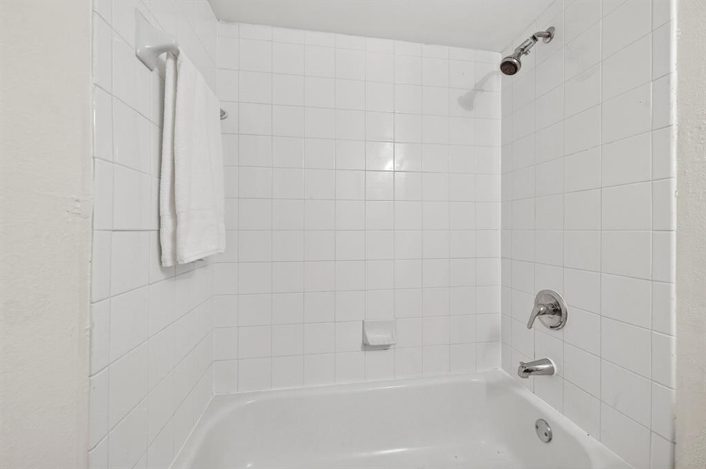Richland Trace Condos - Residential