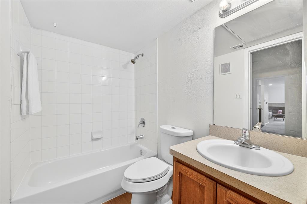 Richland Trace Condos - Residential