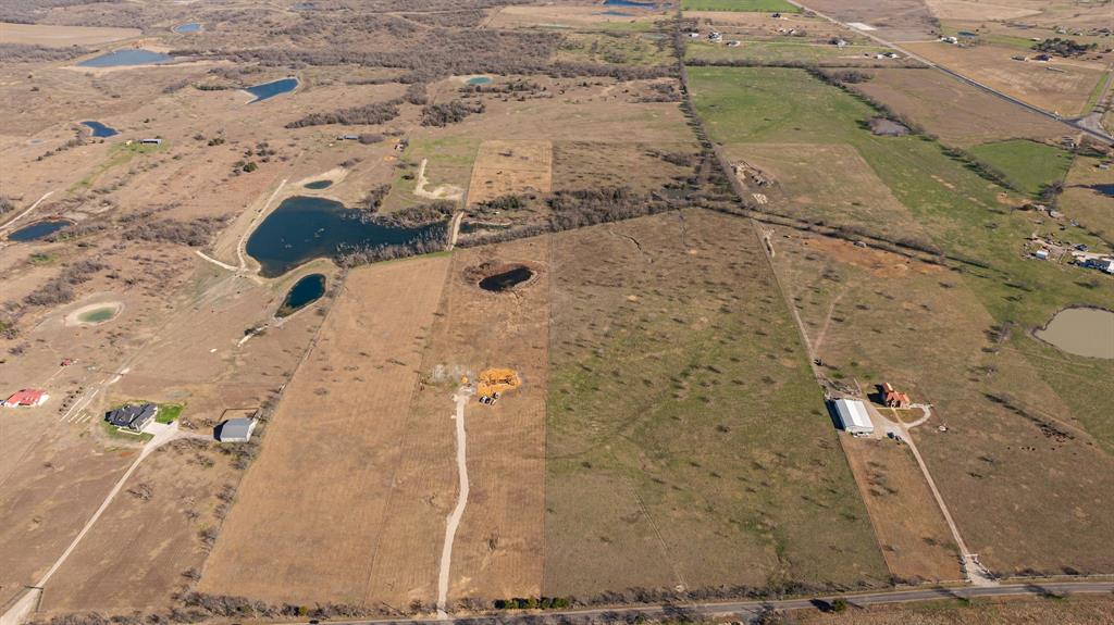 A Garza - Land