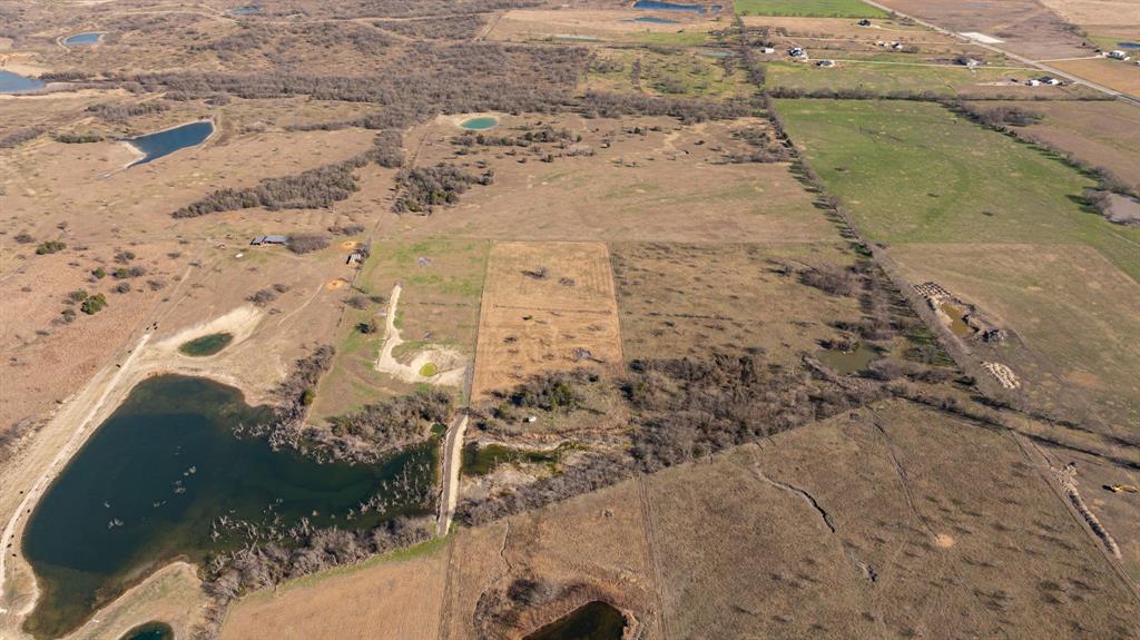 A Garza - Land