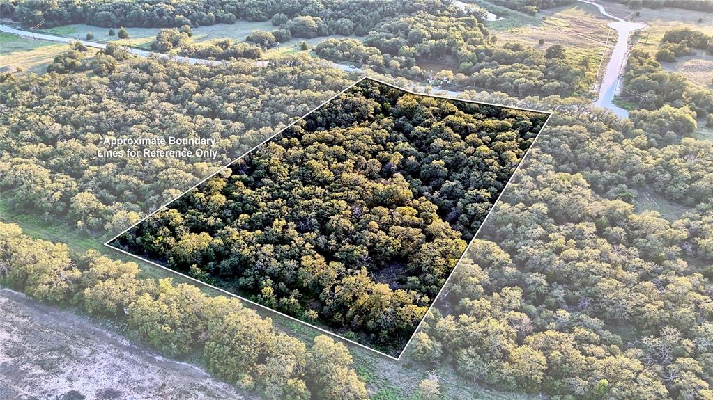 This 5.79 acre lot in the new subdivision of Red Oak Hills offers the perfect blend of seclusion and so many possibilities. With mature trees, a building site requiring minimal preparation, and scenic views, it's an ideal spot to build your home or invest in prime land. A gentle creek runs through the property attracting deer and adding to the natural beauty of the acreage. Located less than an hour from the Metroplex, you'll enjoy the best of country living with amenities in nearby Nocona, Decatur and Gainesville within reach. The property allows for animals and barndominiums, making it ideal for those seeking a country lifestyle with flexibility and space to build their dream home.
