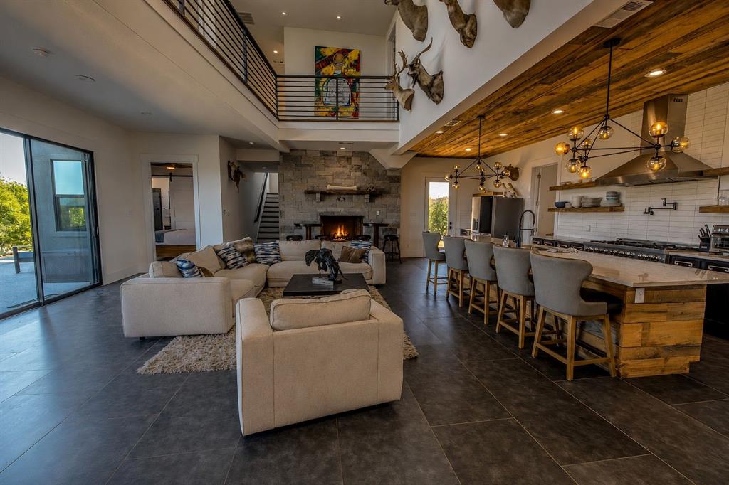 Sportsmans World 09 - Residential
