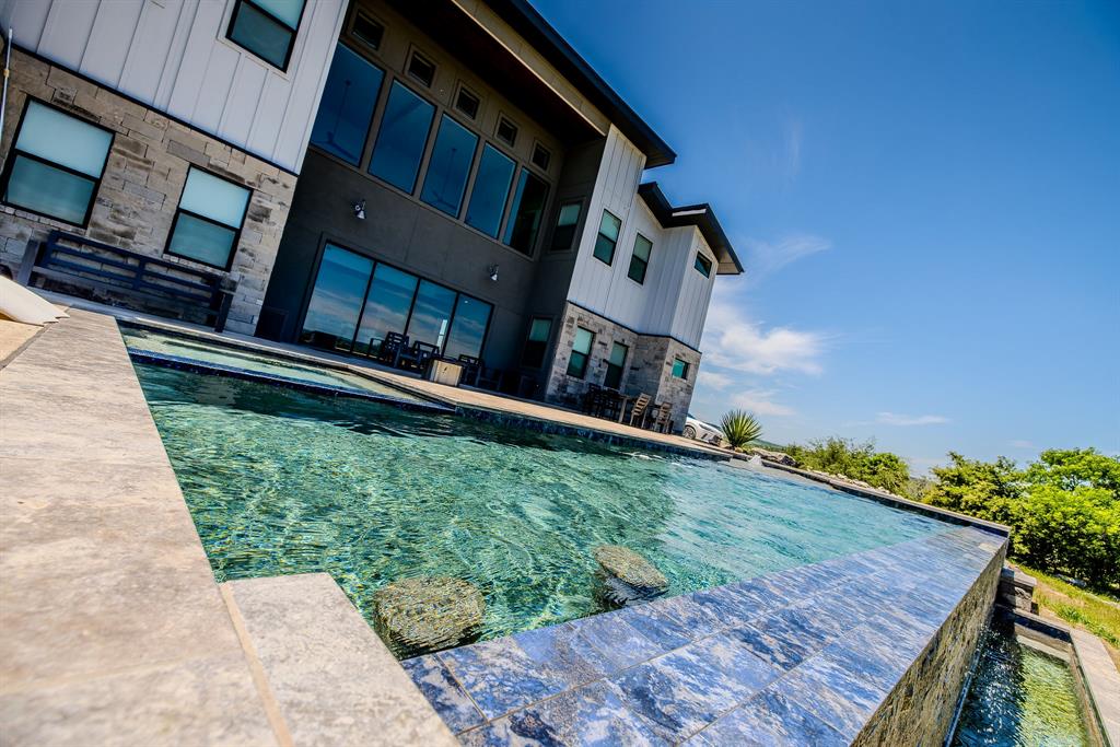 Sportsmans World 09 - Residential